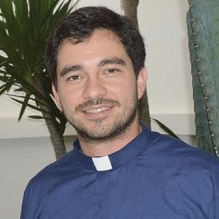 Padre Diego Armando Rivera González